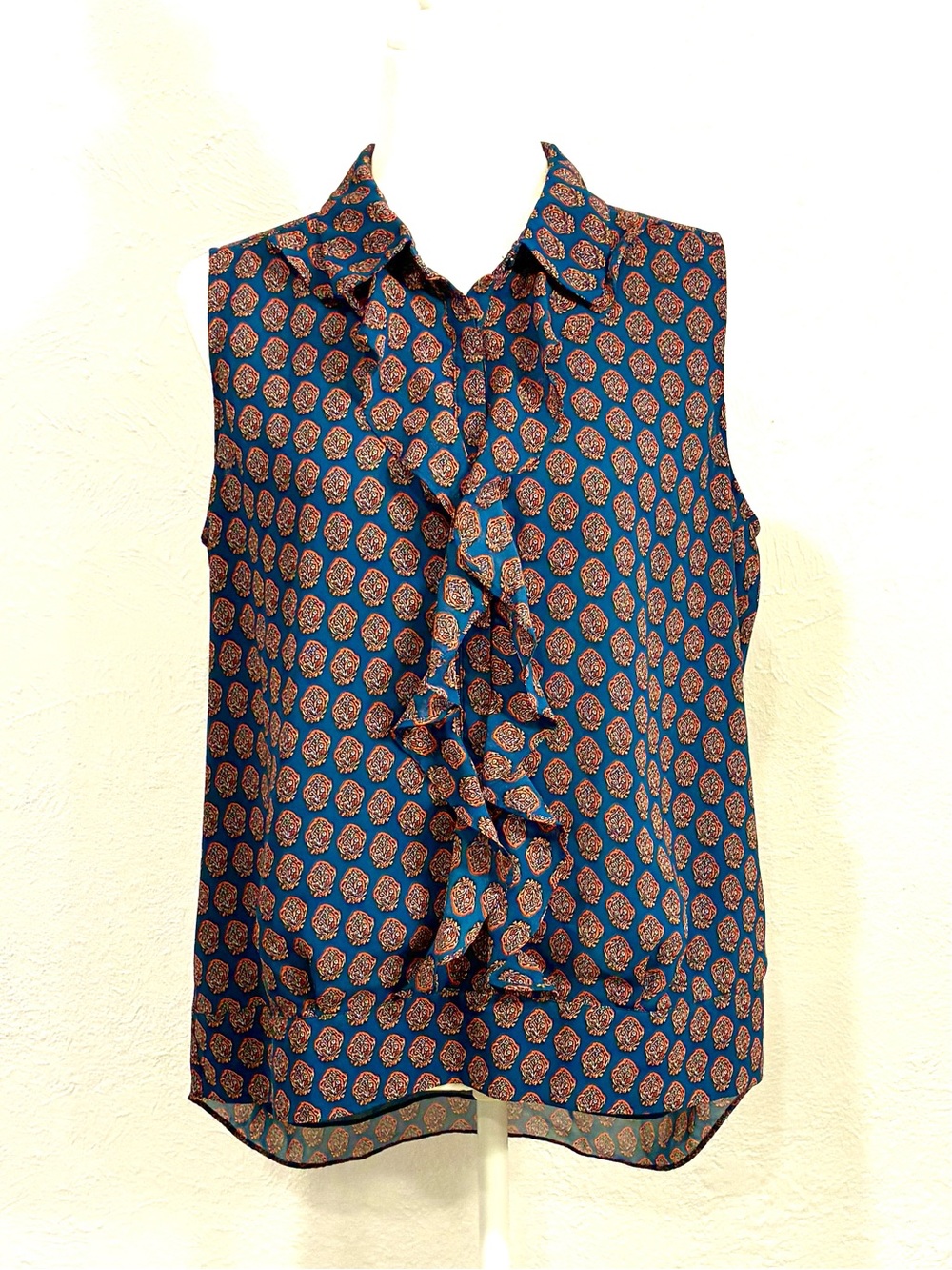 Sleeveless Ruffle Front Blouse - Aqua Multi